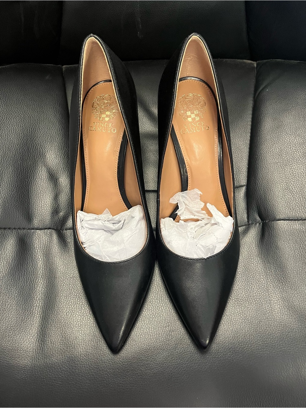 Vince Camuto Black Leather Pointed-Toe Pumps